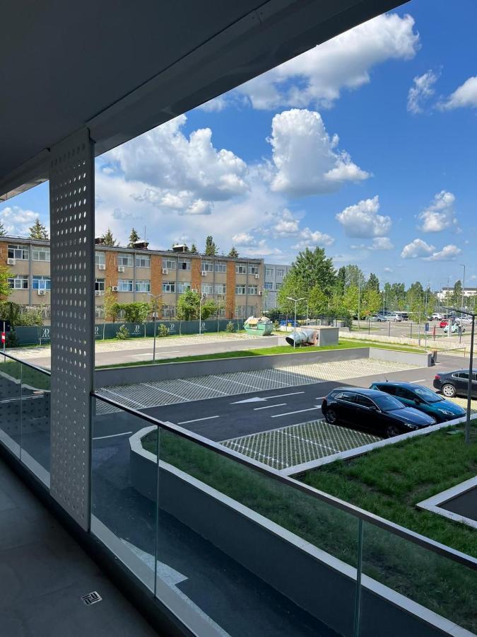 Cosy Stay Bukares Bagian luar foto